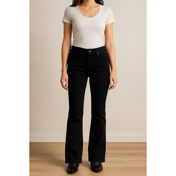 Old Navy Mid-Rise Wow Boot-Cut Jeans Black Size 4 NWT Stretch Denim - Picture 1 of 6